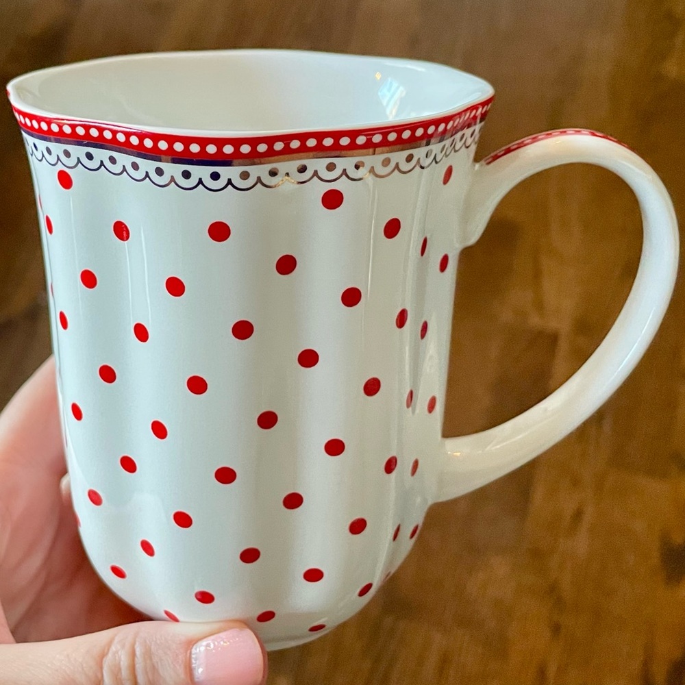 Grace Teaware Red Polka Dot Gold Scallop 12 Oz Mug
